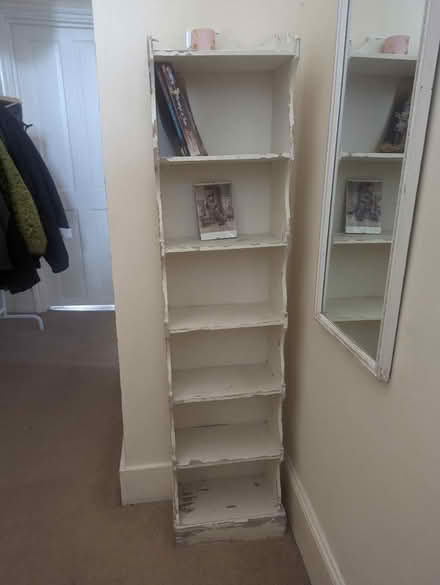 Photo of free Small shabby-chic wood bookshelf (Stoke Newington N16) #1