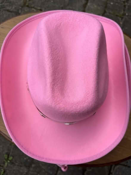 Photo of free Pink cowboy hats (Boxmoor, Hemel Hempstead) #2
