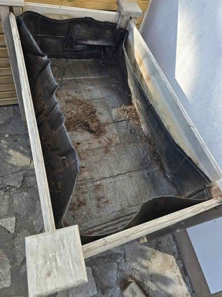 Photo of free Raised bed/planter (Arley, DY12) #2