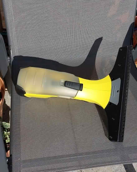 Photo of free Karcher Window Vac (Pitreavie Castle, KY11) #1