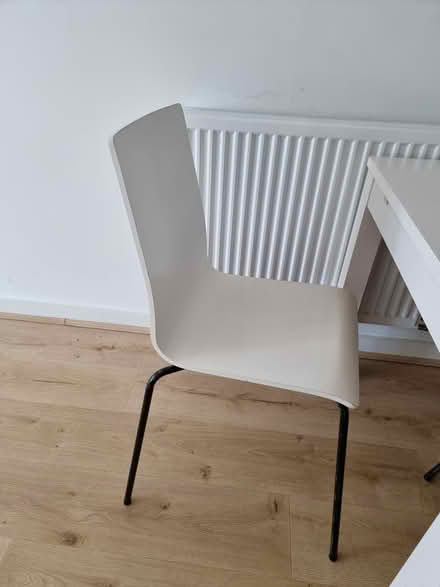 Photo of free 4-Seater Dining Table Extends to 6 (Manchester M14) #2