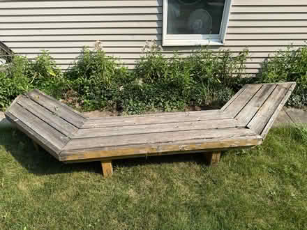 Photo of free Wooden bench (Near stadium) #1
