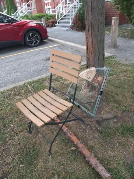 Photo of free Curb Alert: chair (Near Mlacak Arena) #1