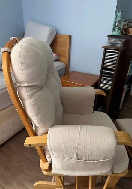 Photo of free Rocking chair foot rest (Hertford SG13) #3