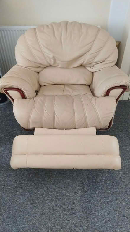 Photo of free 3 seater and a recliner (Weoley castle) #4