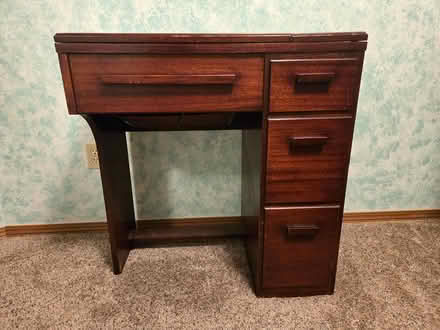 Photo of free Tiny Desk/Sewing Cabinet (Lake Forest Park) #1