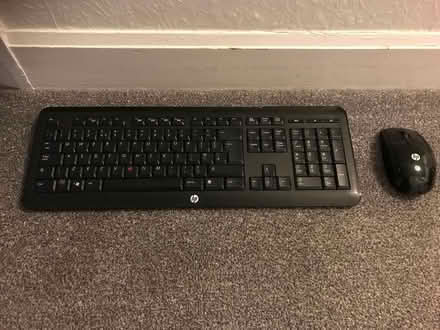 Photo of free HP Wireless Keyboard and Mouse (Eaglesham, G76) #1