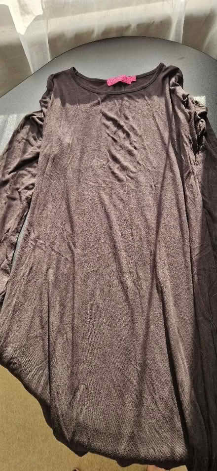 Photo of free Women's dresses (Wandsworth Common SW12) #4