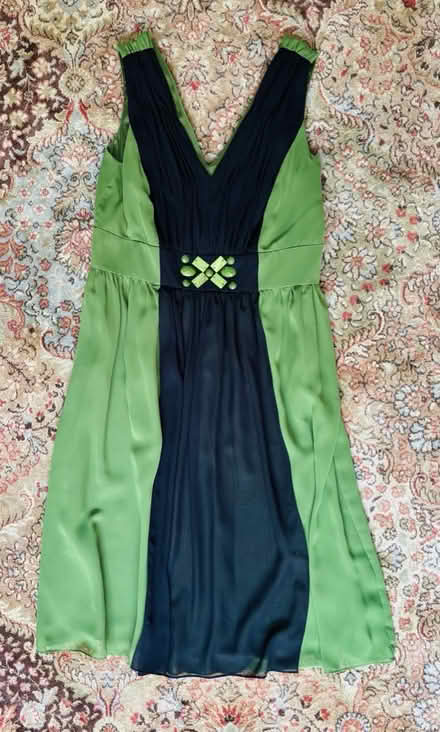 Photo of free waist 32” Floaty Green Black Dress (Wilmette, Illinois) #1