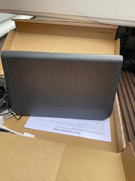 Photo of free New talktalk router (Golden Green TN11) #2