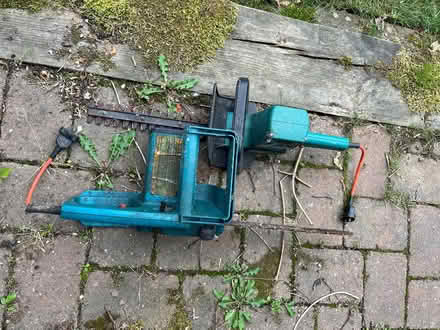 Photo of free Assorted garden tools (Richings Park SL0) #4