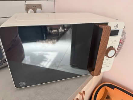 Photo of free Microwave (Wadsley Bridge S5 8) #1