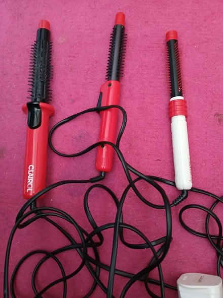 Photo of free 3 curlers (Cheddington LU7) #1