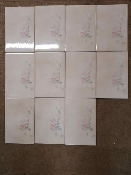 Photo of free Floral pattern tiles (West Haddon NN6) #2
