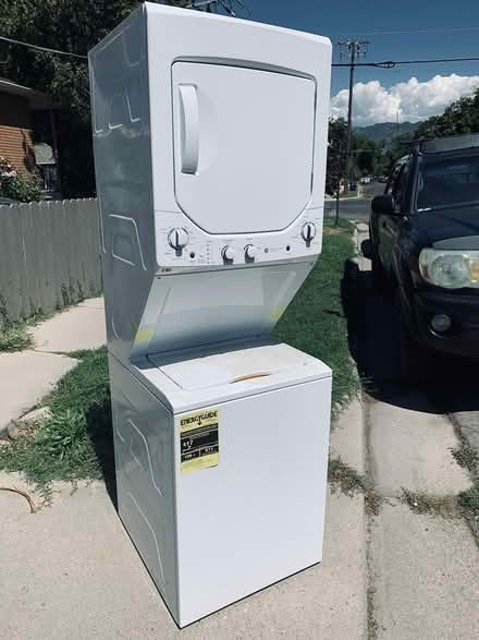 Photo of free washer / dryer (Liberty Park area) #1