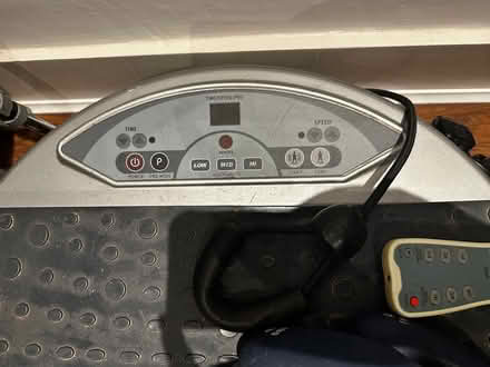 Photo of free Fitness slimming machine (Kingston, KT2) #3