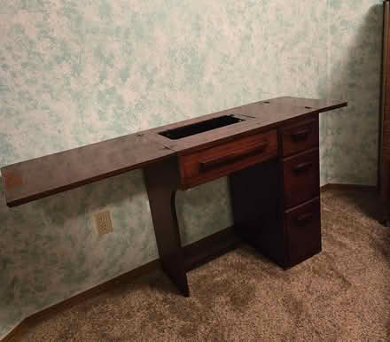 Photo of free Tiny Desk/Sewing Cabinet (Lake Forest Park) #2
