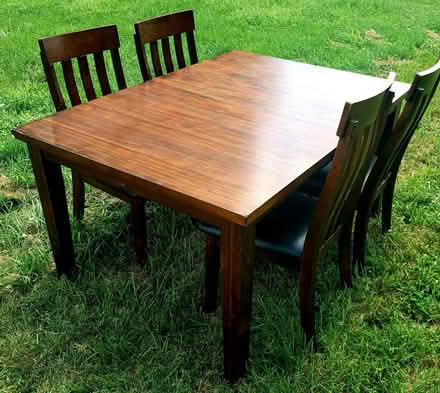 Photo of free Dining Room Table with 6 Chairs (Front Royal) #2