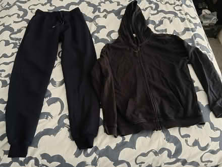 Photo of free 10-11 years girl school uniform (Killisick, Arnold NG5) #3