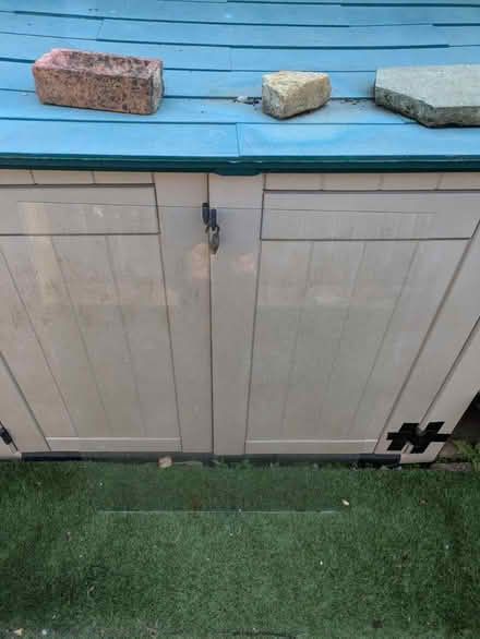 Photo of free Glass sheet from large pic frame (North Tonbridge, TN10) #1