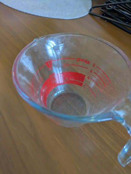 Photo of free 1 cup glass Pyrex measuring cup (Metro Center) #2