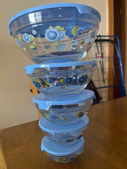 Photo of free Nesting glass bowls (Bay Ridge) #2