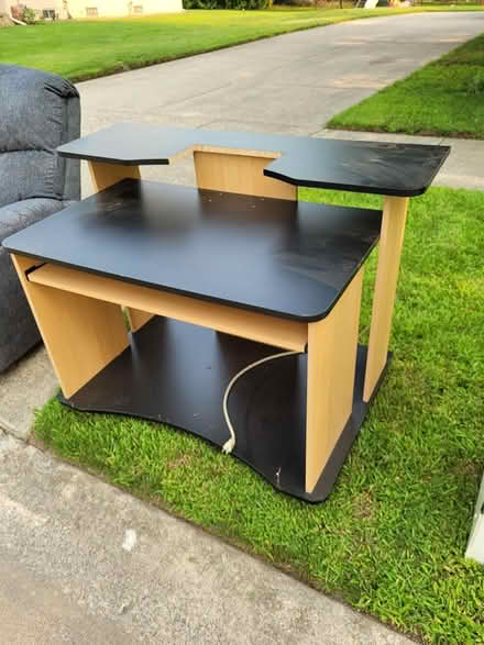 Photo of free Computer Cart, La-Z-Boy Recliner (NE corner of Troy) #2