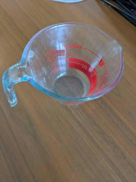 Photo of free 1 cup glass Pyrex measuring cup (Metro Center) #1