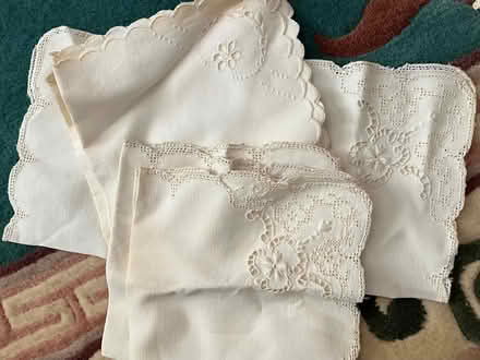 Photo of free Linens Vintage Doily Crochet Mix (Old Town Bowie) #3