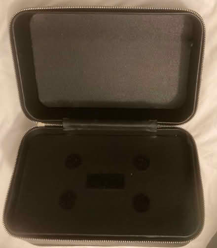 Photo of free Bobbi Brown make-up case (Bloomsbury WC1H) #3