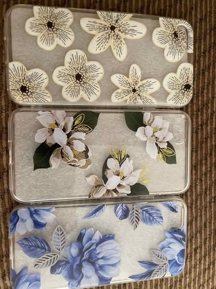 Photo of free 3 New iPhone 7 cases (Near Lyndhurst High School) #1