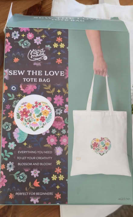 Photo of free Embroidery Set (Ramsey) #2