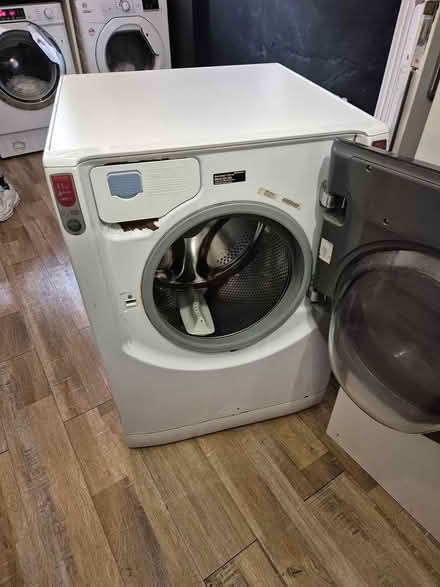 Photo of free Washing machine (Harold wood Rm3 0gd) #1