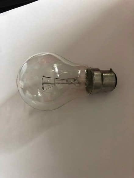 Photo of free 100w traditional lightbulb (Strawberry Hill TW1) #2