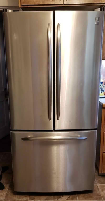 Photo of free Fridge (non-working) (South Marysville) #1