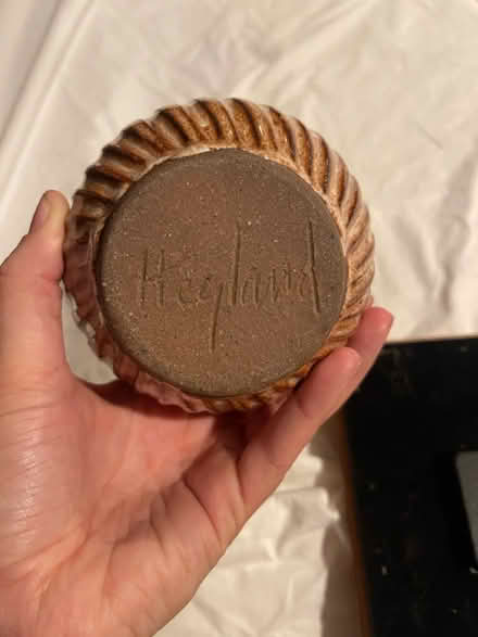 Photo of free Ceramic pot (Farmington Hills) #2