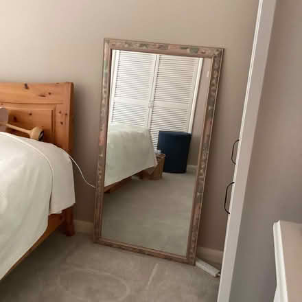 Photo of free Floor Or Wall Mirror (TN31) #1