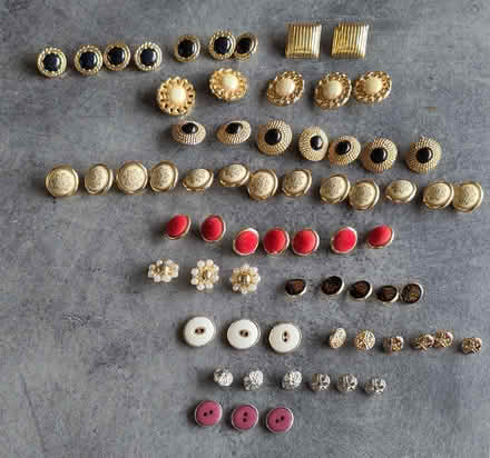 Photo of free Decorative buttons (Claverton) #1
