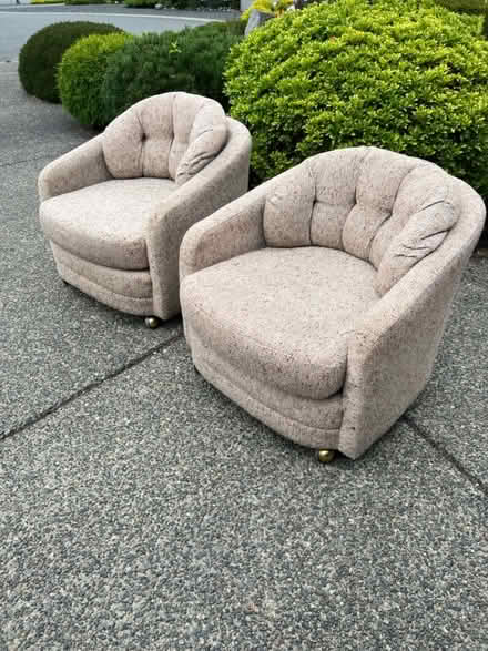 Photo of free Two Living Room Easy Chairs (Chartwell, Qualicum Beach) #3