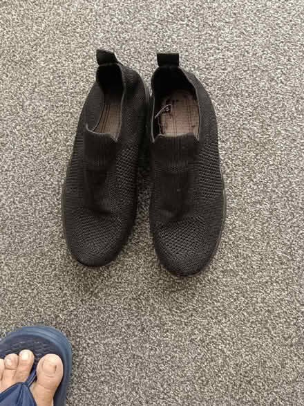 Photo of free Shoes for 10-11 years girl (Killisick, Arnold NG5) #3