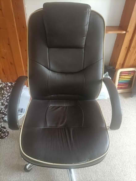 Photo of free Office chair Brown (wv12 4) #1