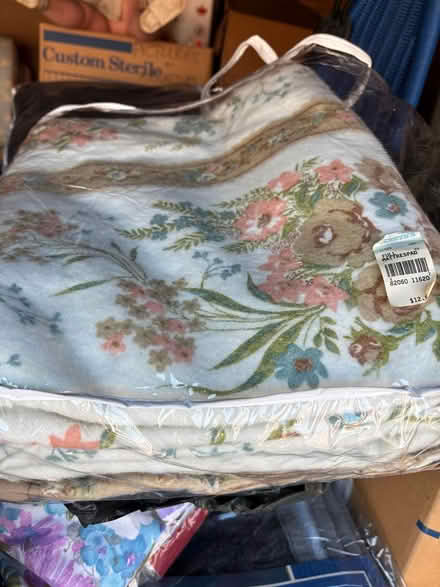 Photo of free Comforters / blankets (Redondo Beach) #3