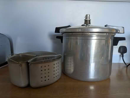 Photo of free Pressure cooker (Natland LA9) #1