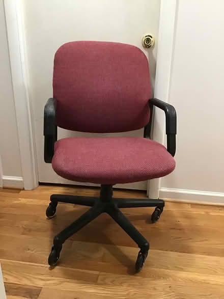 Photo of free Rolling office chair (South Laurel) #1