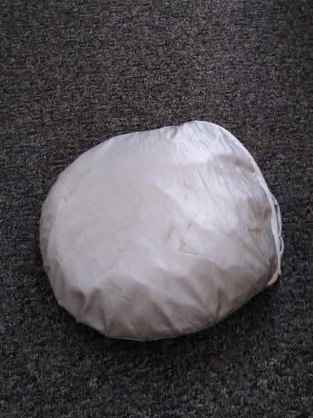Photo of free Car windscreen sun reflector (The Highlands TN39) #2