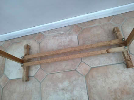 Photo of free Tapestry frame (Tilekiln TN38) #4