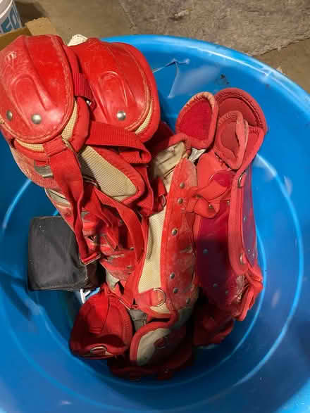 Photo of free softballs (Font Hill) #3