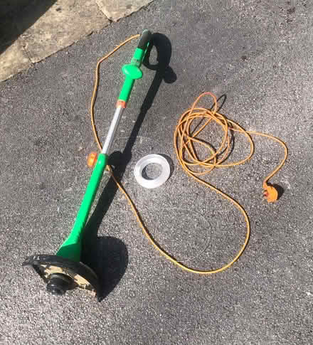Photo of free Strimmer (Cottingley BD16) #1