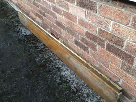 Photo of free Plank of hardwood (Bramhall SK7) #2