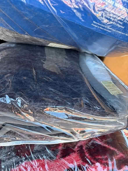 Photo of free Comforters / blankets (Redondo Beach) #1